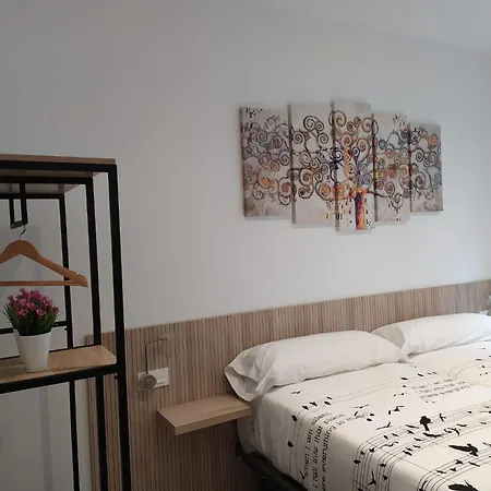 Welcoming Old Town Apartment Pamplona