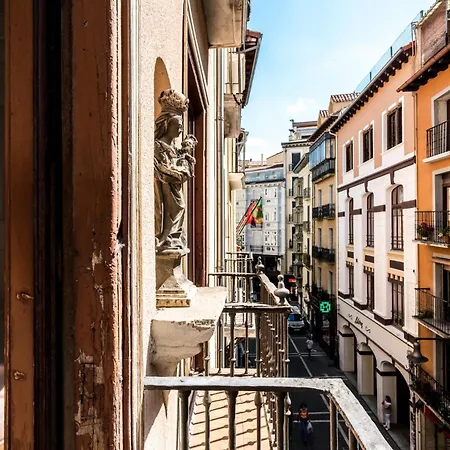 Apartment Welcoming Old Town Pamplona