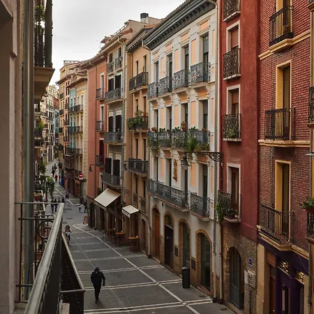 Tuapartamento En Calle Curia - Centro