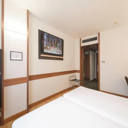 Albret 4*