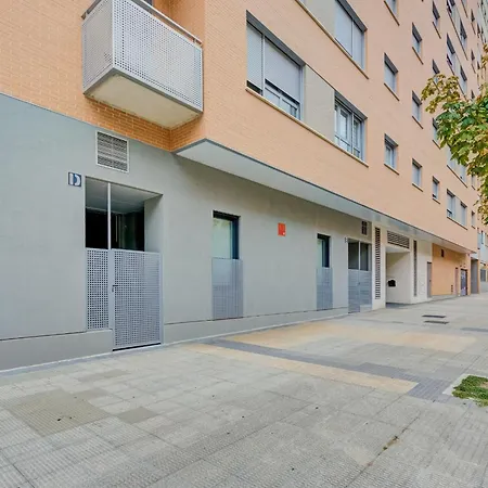 Panda By Clabao Apartment *