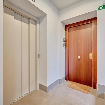 Apartment Sandoval By Clabao *