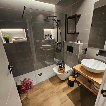 Apartamento Loft Acogedor En Lezkairu Uat01752