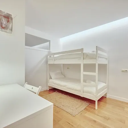 La Casa De Cuadros By Clabao Pamplona