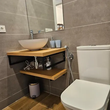 Apartment Loft Moderno En Lezkairu Uat01756
