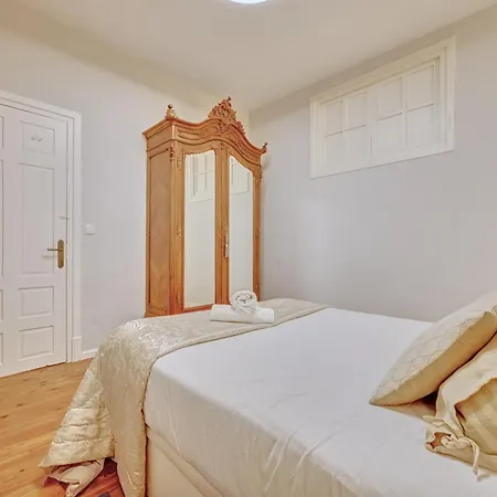 Heart Of Iii By Clabao Apartment Pamplona