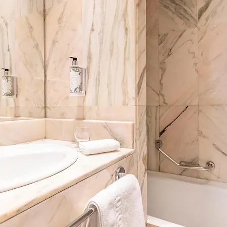 Hotel Habitus Europa Pamplona