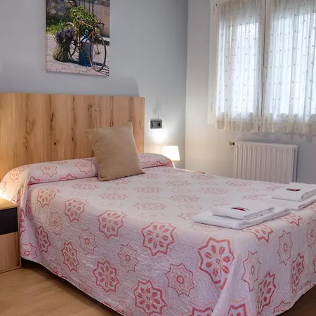 Pensión Pamplonabeds