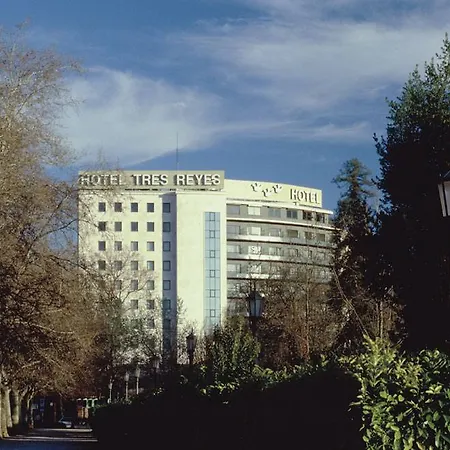 Hotel Tres Reyes 4*
