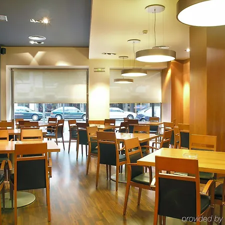 Hotel Yoldi 3*