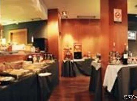 Yoldi Hotel 3*