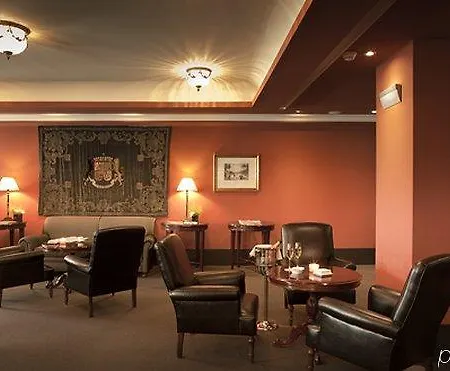 Hotel Palacio Guendulain 4*