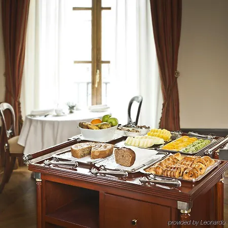 Palacio Guendulain Hotel