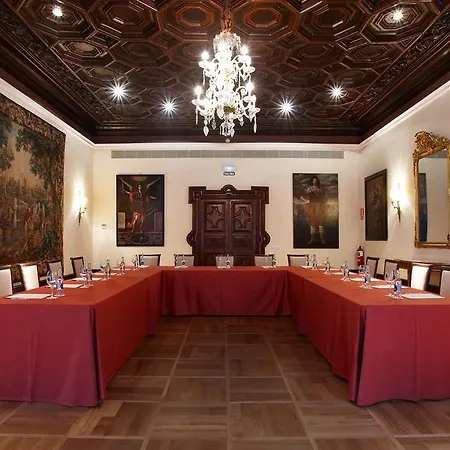 Palacio Guendulain Hotel 4*