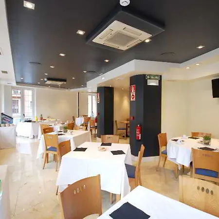 Avenida Hotel 3*