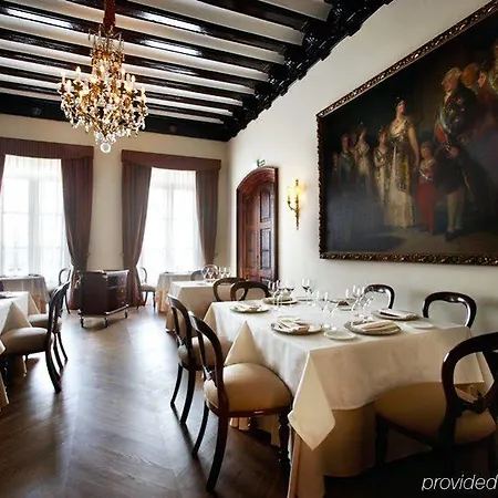 Hotel Palacio Guendulain