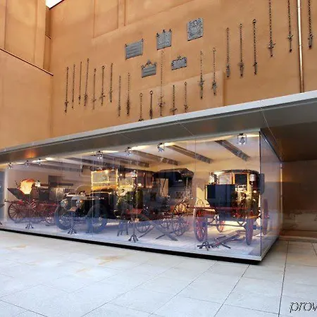 Palacio Guendulain 4*