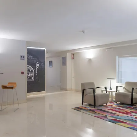 Blanca De Navarra 4*