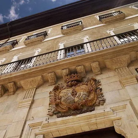 Palacio Guendulain Hotel