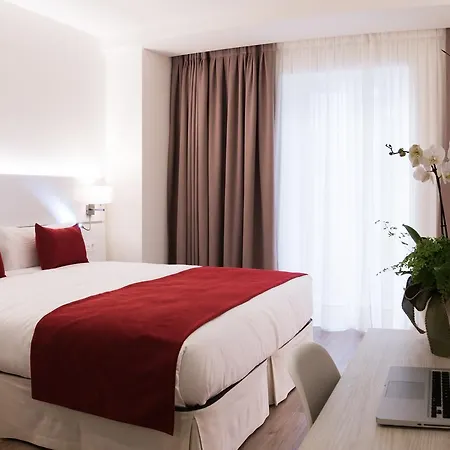 Pompaelo Plaza Del Ayuntamiento & 4* Pamplona