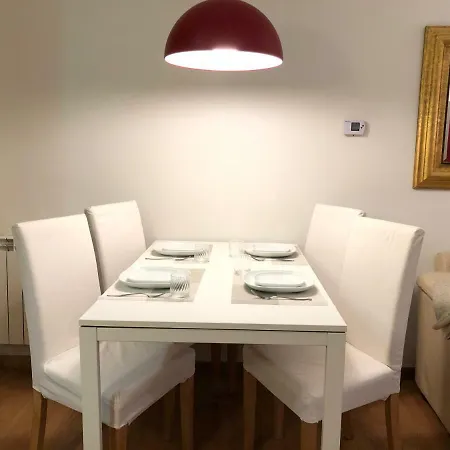 Calle Dormitaleria, Apartamento Apartment *