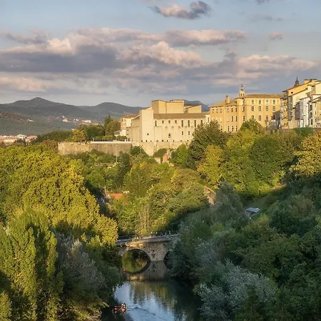 Apartahotel Mendebaldea Pamplona