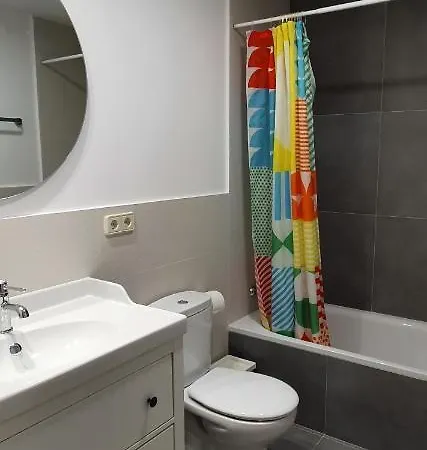 At Compania 100 M2 2 Wc Pamplona