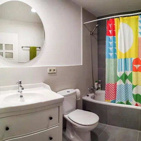 At Compania 100 M2 2 Wc Pamplona