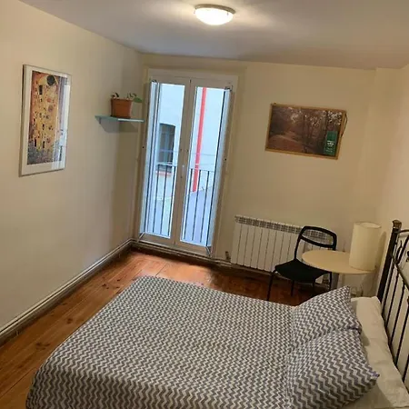 Travelers Rest Apartamento Pamplona