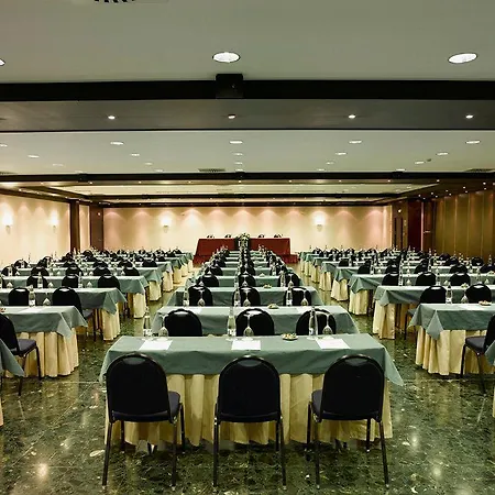 Hotel Nh Iruña Park