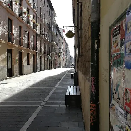 Calle Ansoleaga A 100 Mts Del Ayuntamiento Apartment