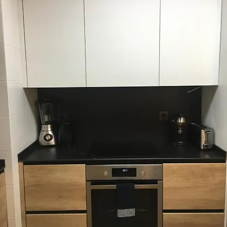 Comfort Apartment *