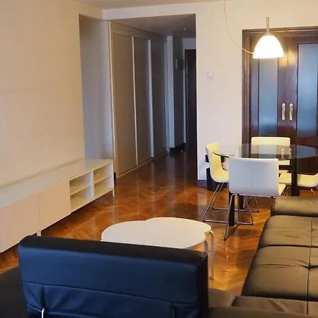 Apartamento Mendebaldea Pamplona