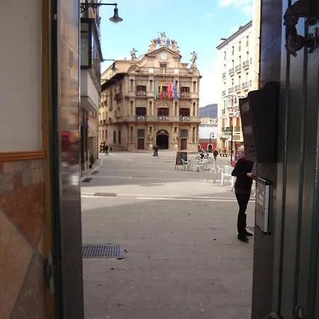 Atico En La Plaza Del Ayuntamiento *