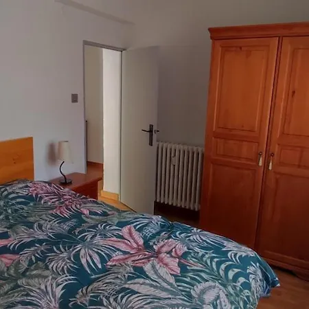 En Zona Centrica Y Tranquila. Apartment Pamplona