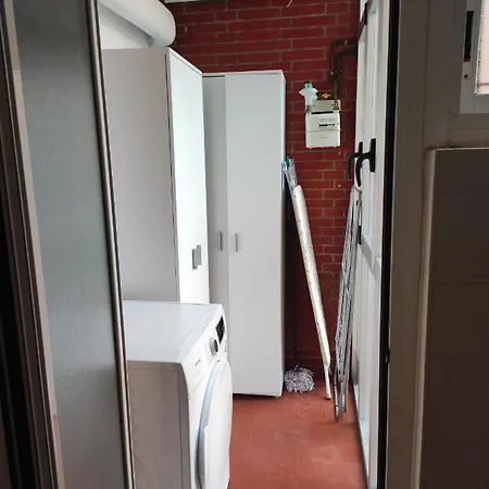 Apartment En Zona Centrica Y Tranquila. Pamplona