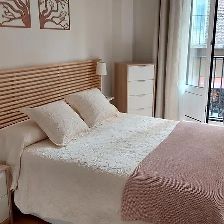 Ibarrenea Apartment
