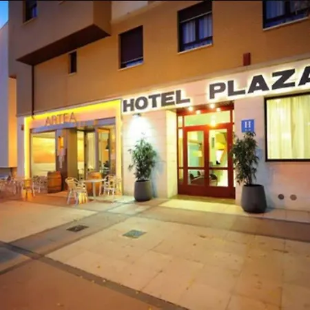 Plaza Hotel 3*