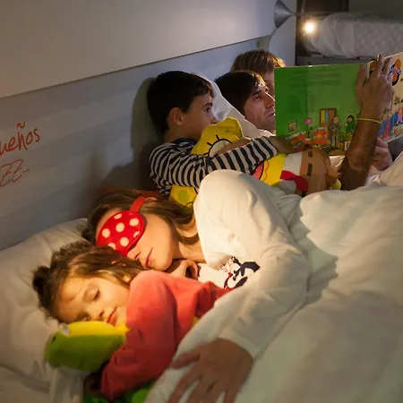 Bed4u Pamplona 3*