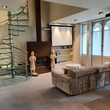 Lujoso Duplex En La Plaza Del Ayuntamiento Apartment