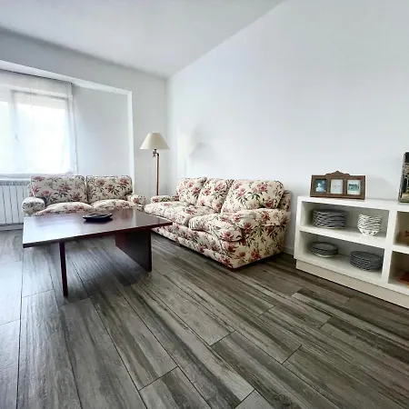 Apartamento Larrabide * Pamplona