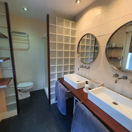 Teo Apartment
