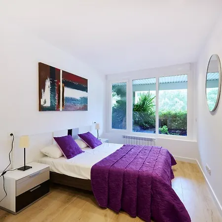 Apartamento En Clinica Universitaria Y Hospitales