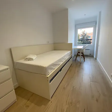 Apartamento En Clinica Universitaria Y Hospitales * Pamplona