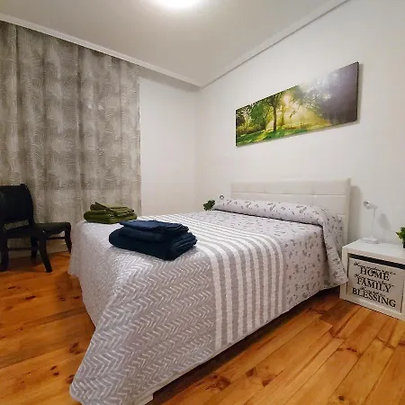 Saioa Apartment *