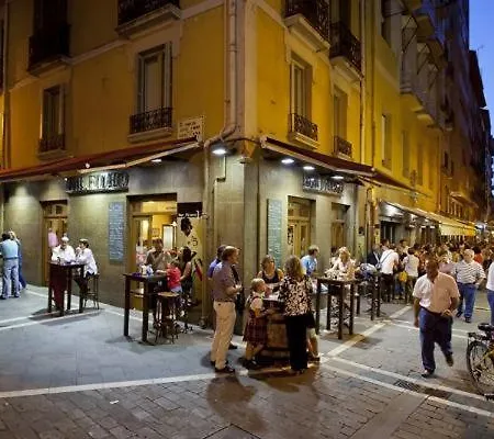 Acogedor En El Corazon De Apartment Pamplona