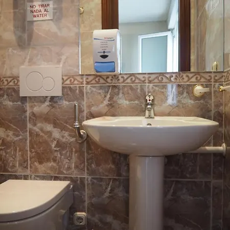 Acella 5*