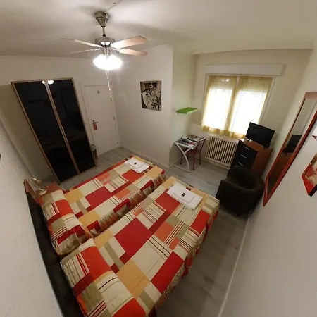 Guest house Pamplonabeds 2*