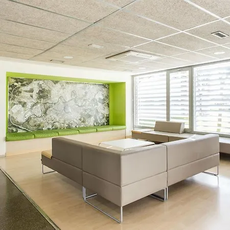 Residencia Universitaria Resa Abedules Apartment Pamplona