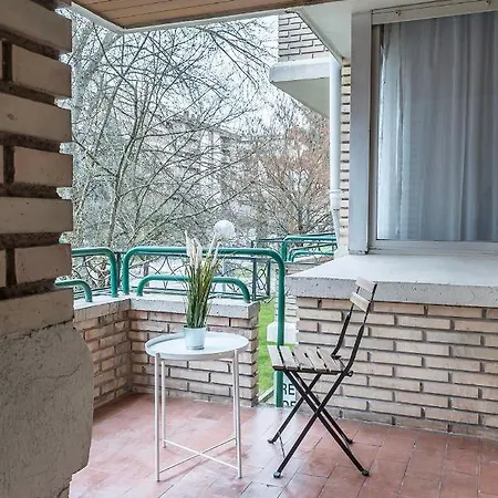Funcional Y Renovado En Iturrama Pamplona